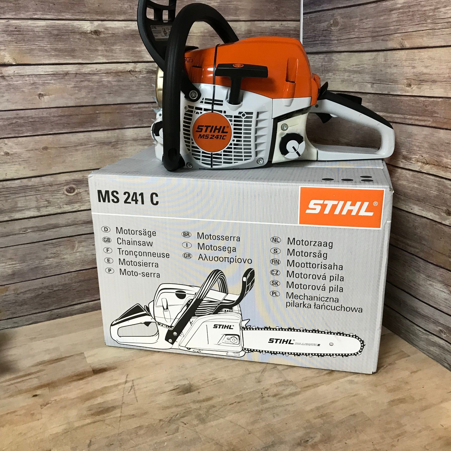 NEU STIHL MS 241 C-M Kettensäge Motorsäge mit 40 cm 1x Schwert 1x Kette wow Angebot